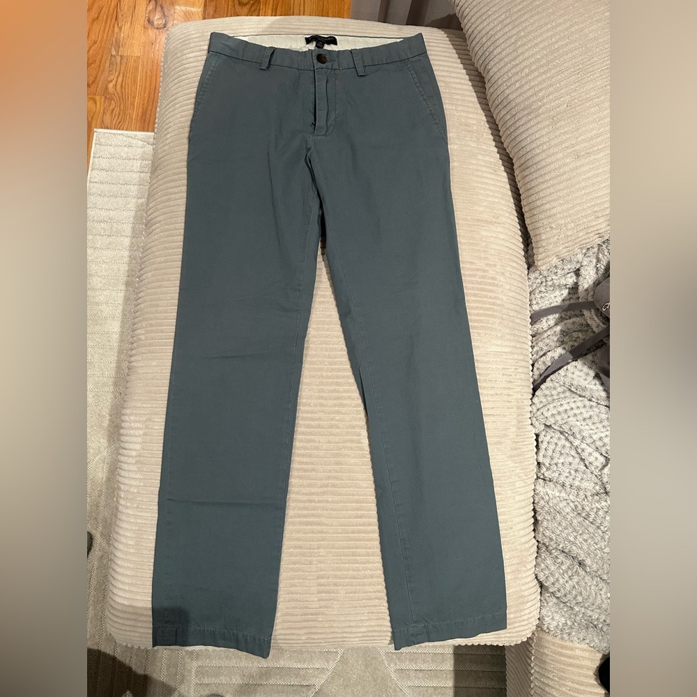 Banana Republic men’s chino pants (blue/grey)